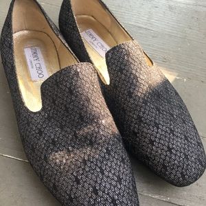 Everyone needs a pair of Jimmy Choo!!